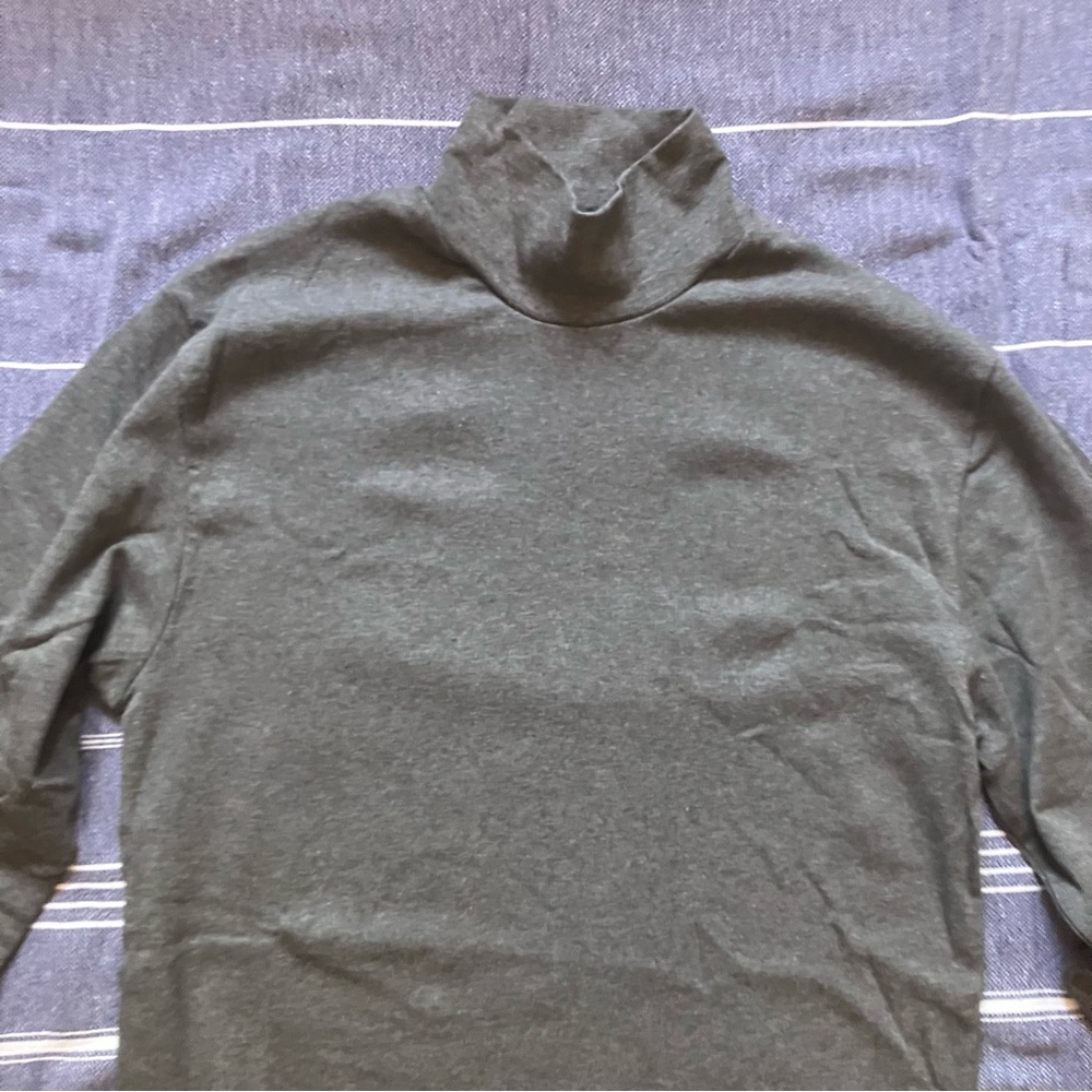 Armor Lux mock neck dark gray long sleeve top